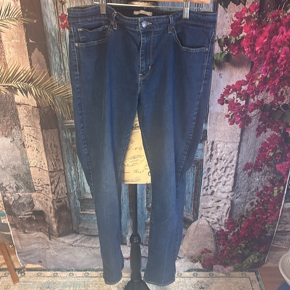 Levi’s 711 Skinny Jeans, size 33, good used condition - Picture 4 of 9